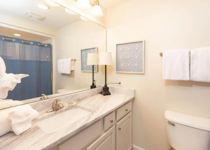 3 Bedrooms Apartment