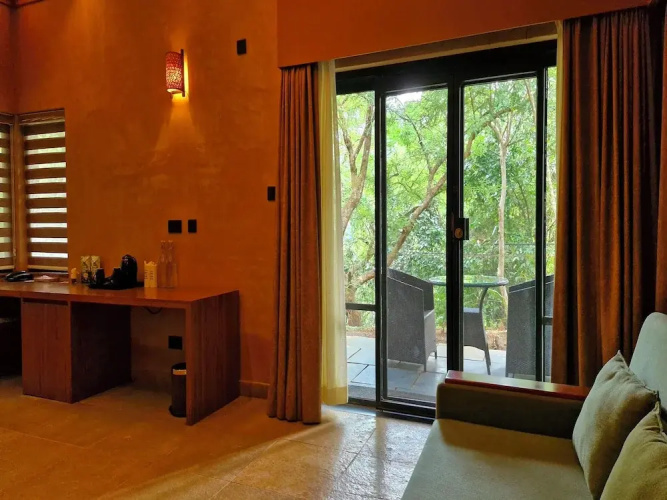 Klov Resort & Spa