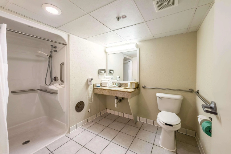 Quality Inn Bradley - Bourbonnais