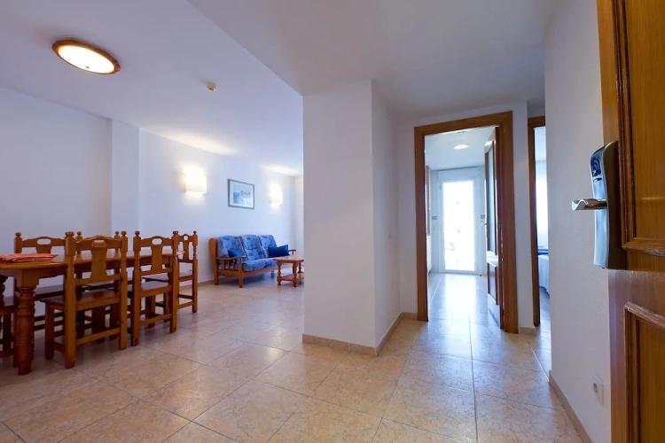 2 Bedrooms Family Apartment