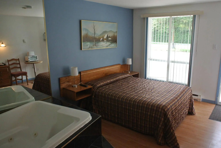 Motel Bonsoir