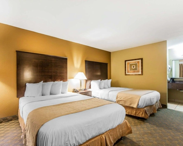Standard Quadruple room