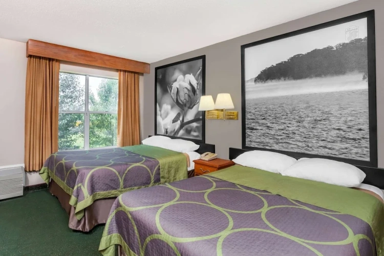 Standard Quadruple room