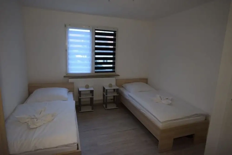 3 Bedrooms Apartment