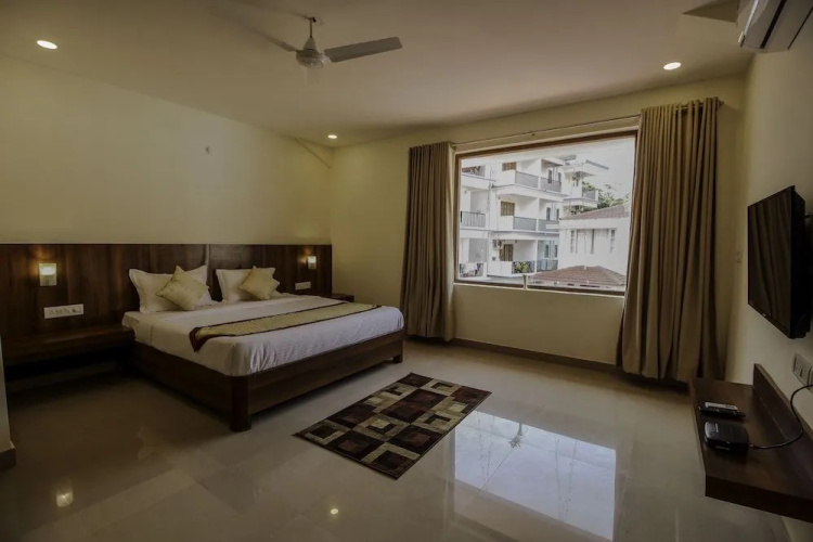 OYO 9891 Home Poolside 2BHK Villa Thalassa
