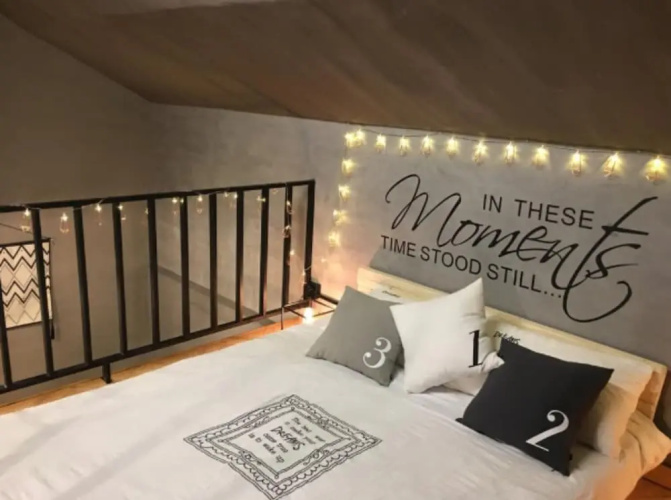 Welcome Home Courtyard-Black Boutique