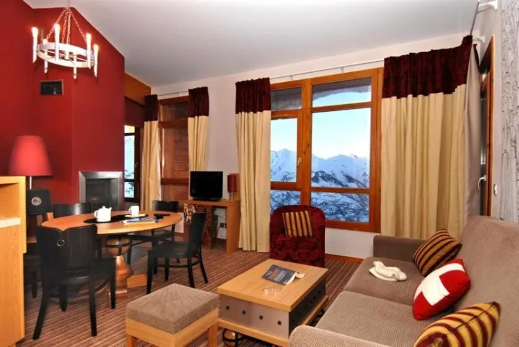 1 Bedroom Apartment