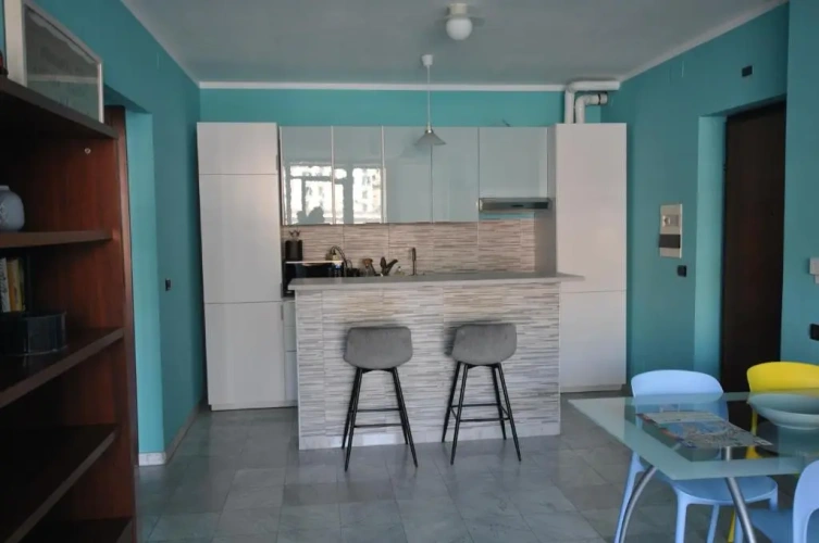 Apartment with sea view