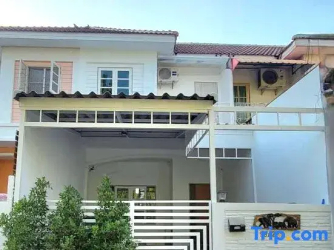 Baan Sawasdee