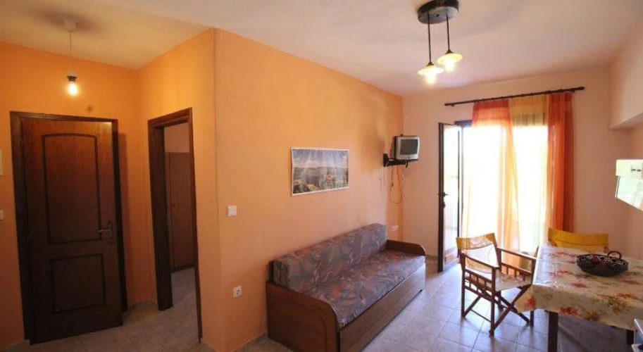 Elena Appartements & Studios