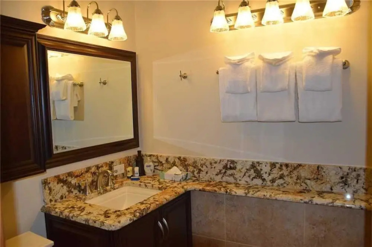 Eagle Ridge Townhome #2 Apartment 2