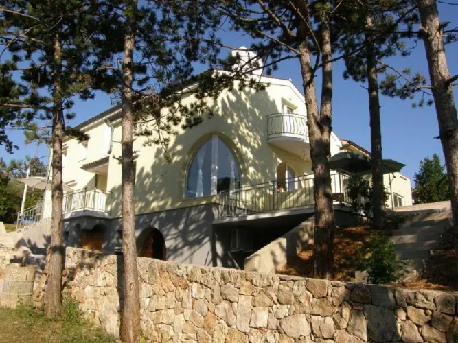Apartments Pavi
