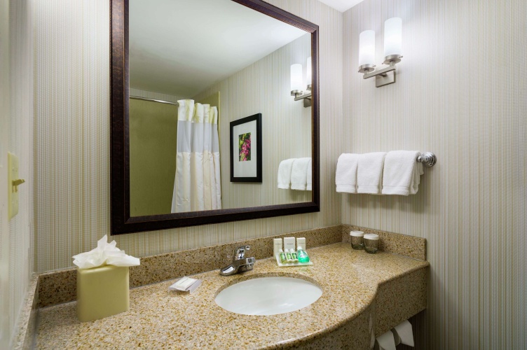 Hilton Garden Inn Edison/Raritan Center photo 9
