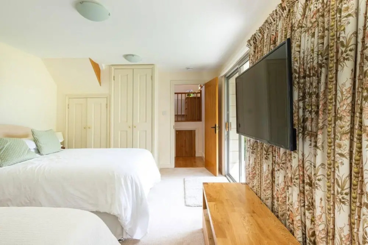 Dove Lodge in Painswick