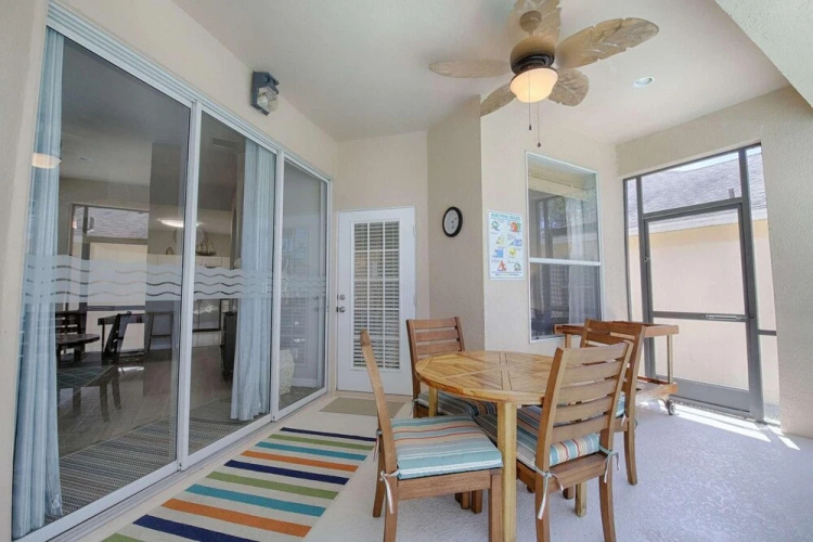 428 Calabay Parc