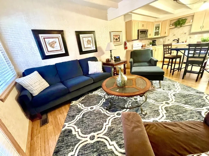 2 Bedrooms Cottage