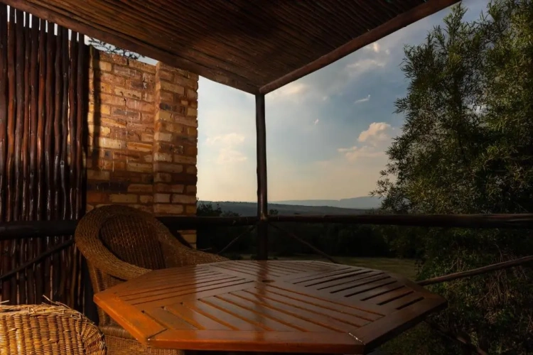 Standard room with mountain view