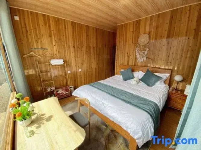 Standard Double room with mountain view