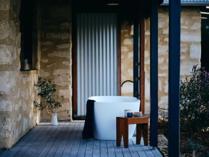 Deluxe Bungalow