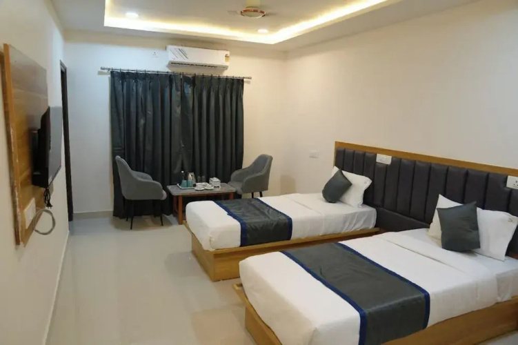 Hotel Vamshi Elite