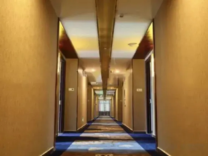 Yuelaite Junyi Hotel