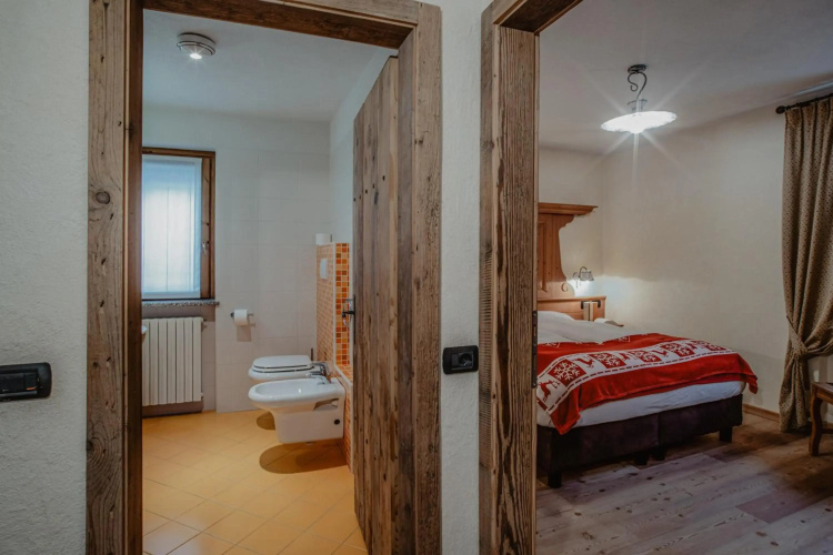 Pradella Apartments