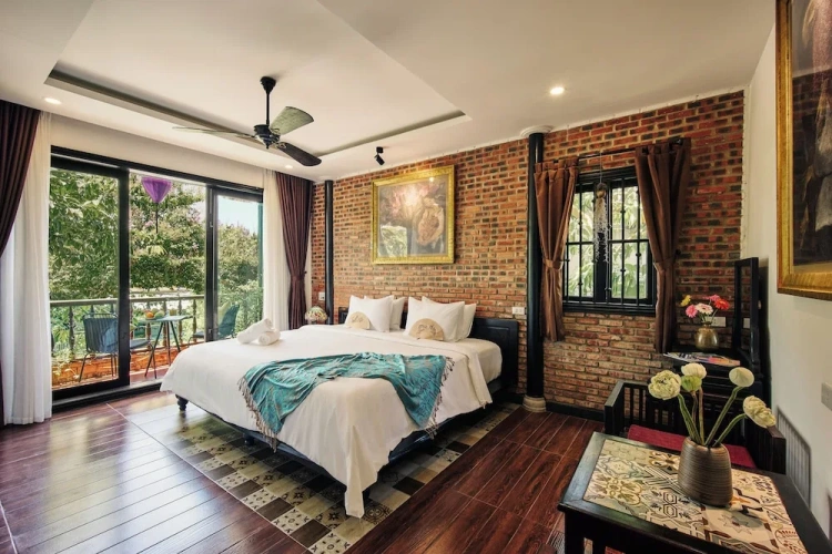 Premier Double room with balcony and with city view