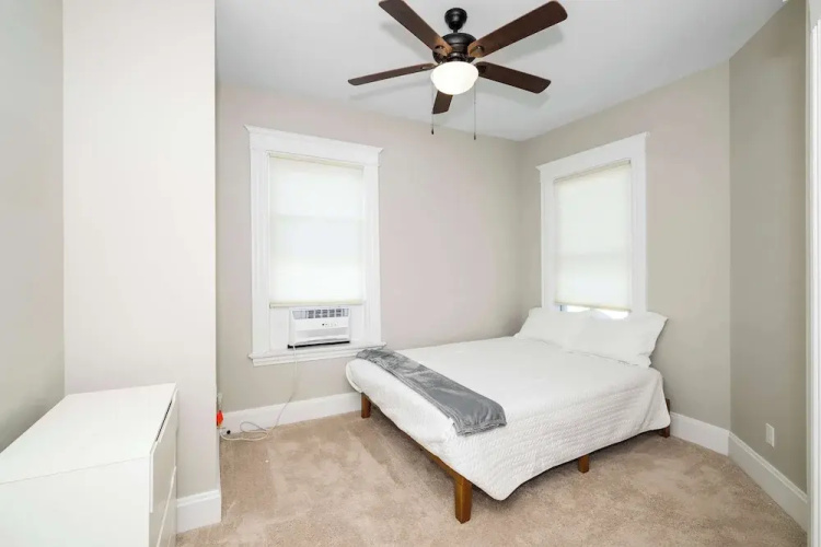 Ludlow Lodge w/ City Views