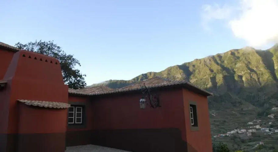 Casa da Ribeira