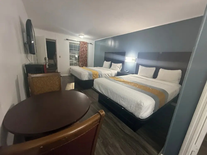 Smith Motel