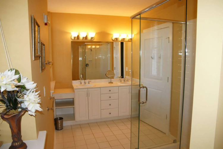 Posh Boutique Hotel