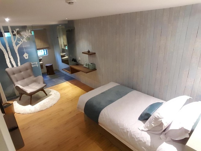 Deluxe Single room