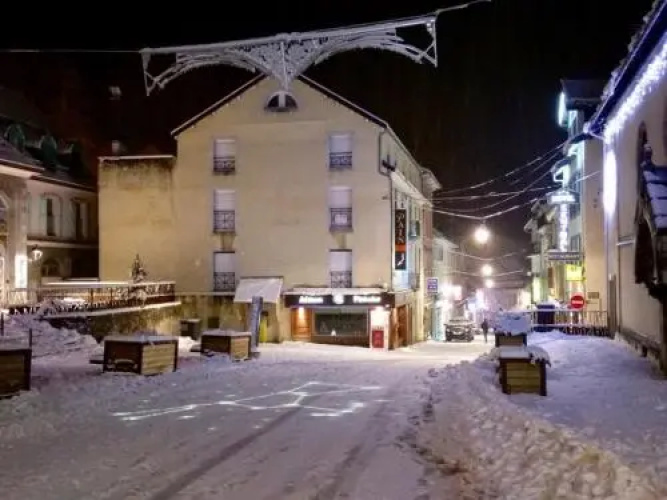 Apartment Appartement Avec Balcon Et Parking Couvert Centre Bareges
