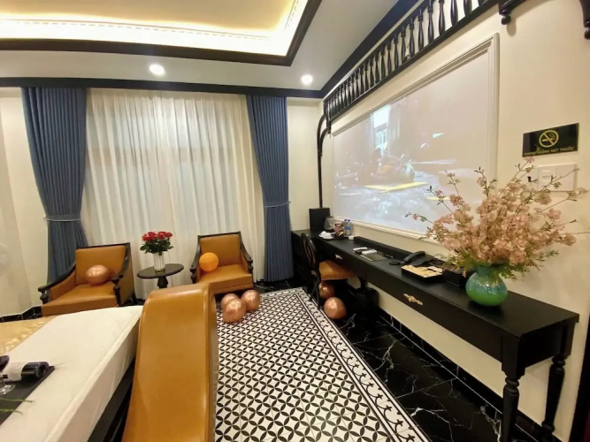 Luxury Place Hotel