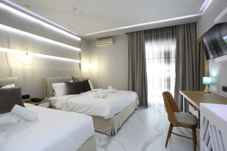 Hotel Tropical