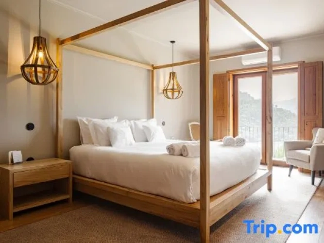 Deluxe Double Suite