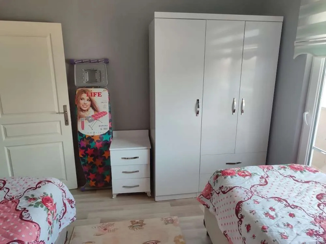 Cam Suites