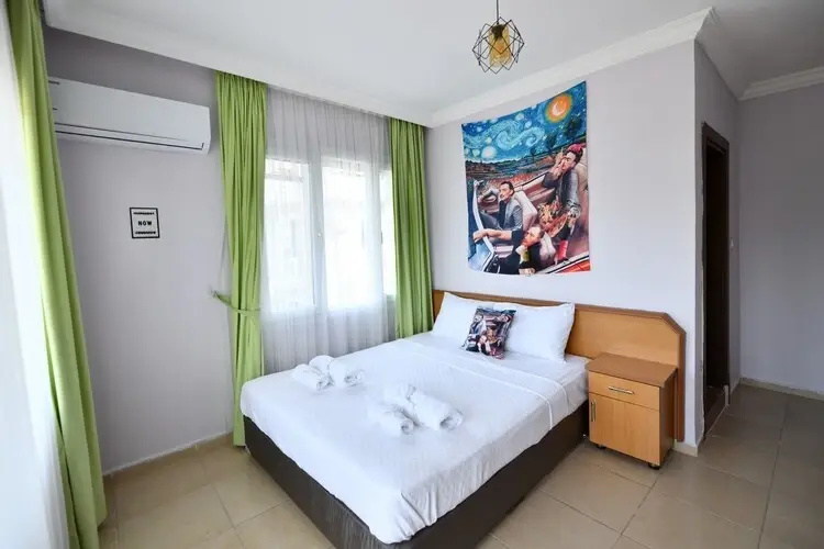 Ocean Life Hotel