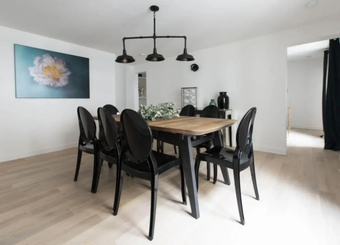 3 Bedrooms Double Apartment