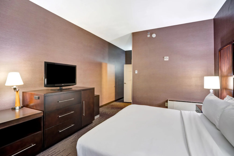 DoubleTree by Hilton Downtown Wilmington - Legal District
