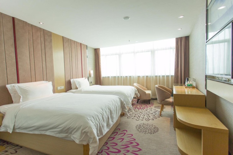Standard Twin room with sea view