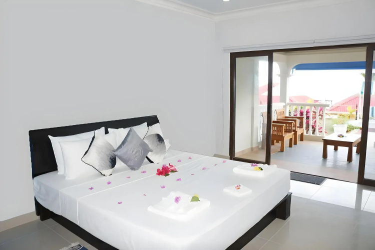 Le Relax Hotel and Restaurant