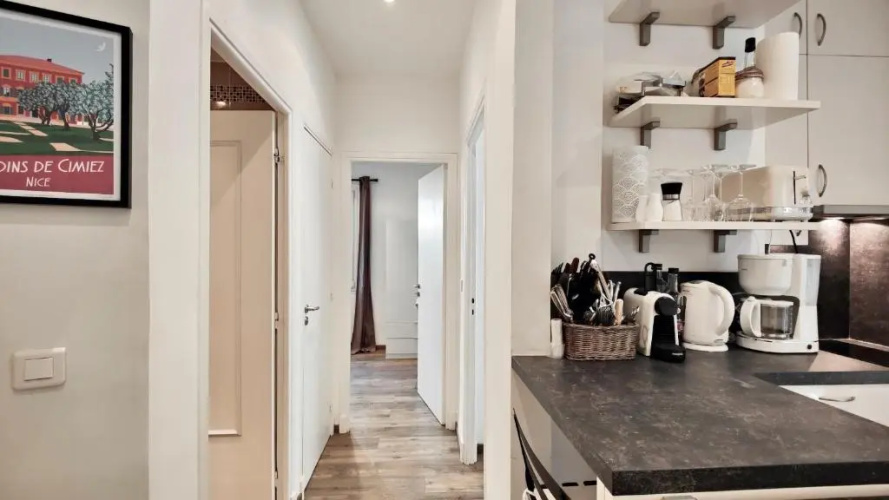 Appartement maison Jeanne by Booking Guys