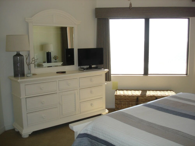 Four Seasons 702e