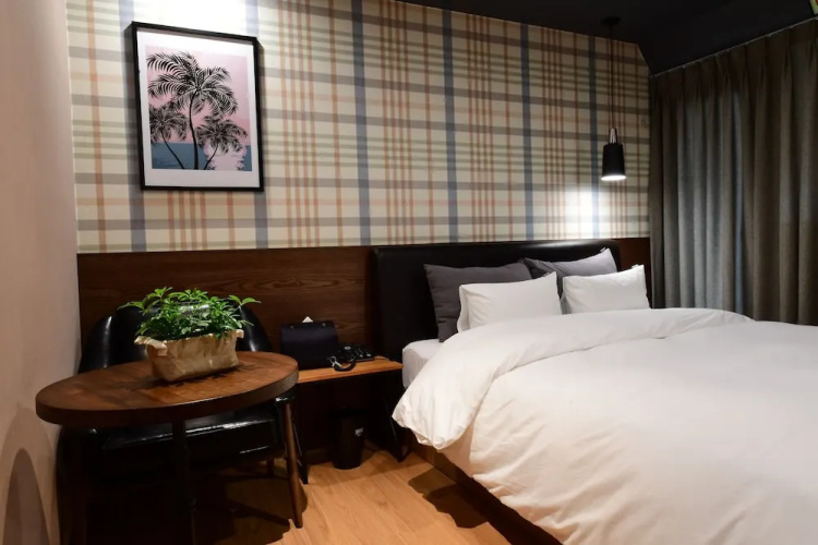 Brown Dot Hotel Daeyeon