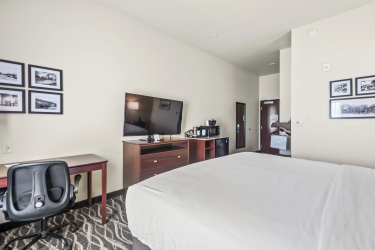 Cobblestone Hotel & Suites - Foley
