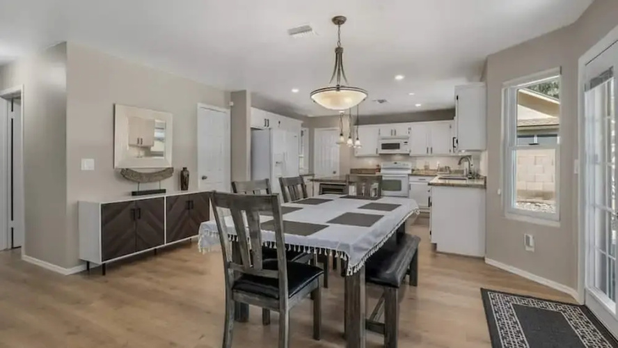 North Phoenix 4 Bdrm Vacation Home W/pool & Games!
