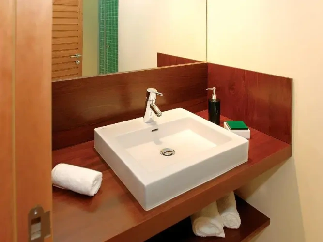 4 Bedrooms Villa with balcony