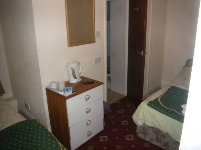 Roker Hotel