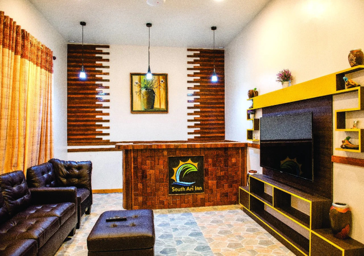 South Ari Inn